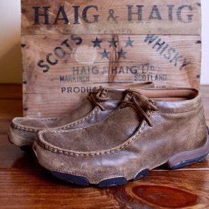 Twisted X driving Mocs